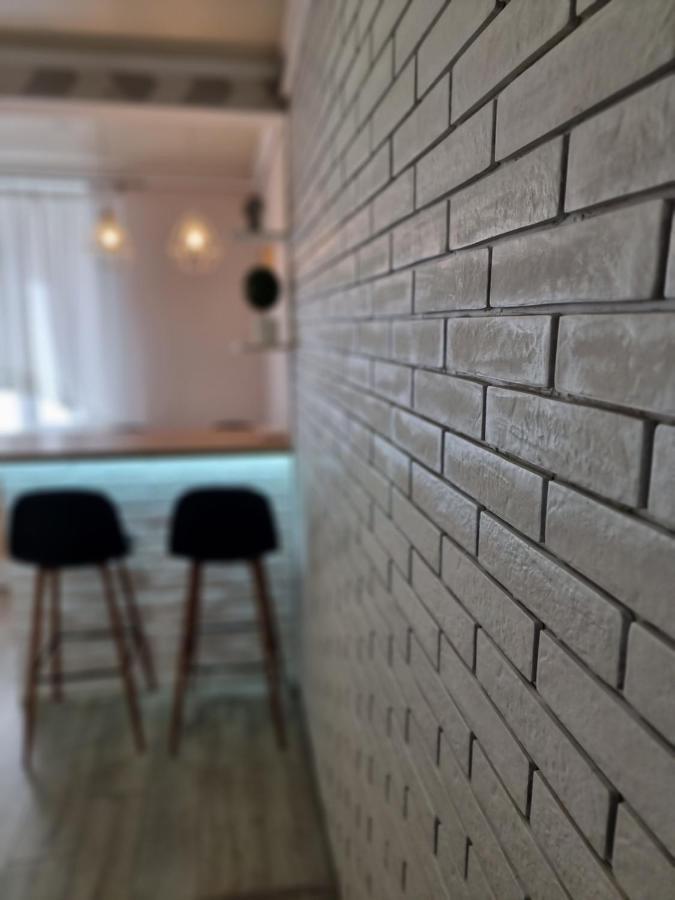 Danyla Galytskogo Apartment Центр Міста, Старе Місто 5Хв Kamianets-Podilskyi Luaran gambar